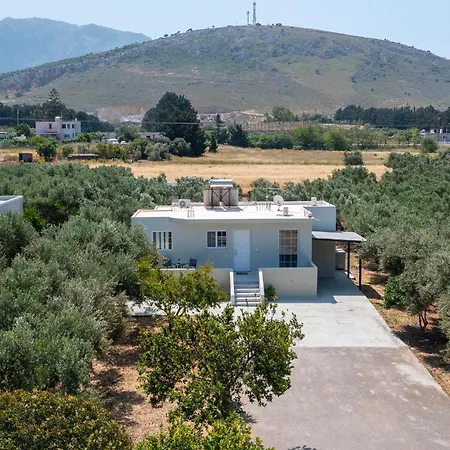 Calma Country Living בית נופש *