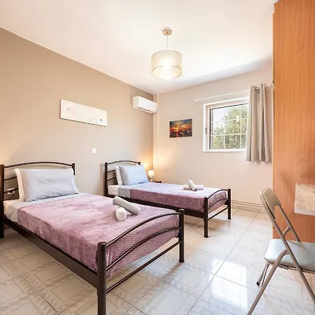 בית נופש Calma Country Living Linopotis